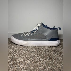 Classic Men's Mid-Top Sneaker in Grey and Navy
